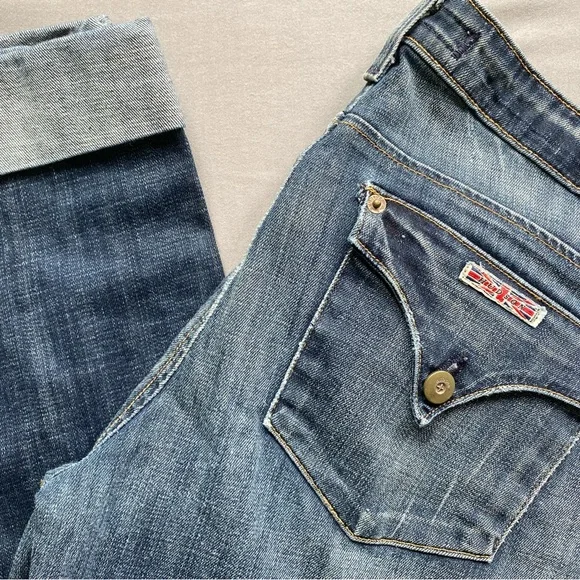 Distressed Hudson capris - Picture 2 of 6